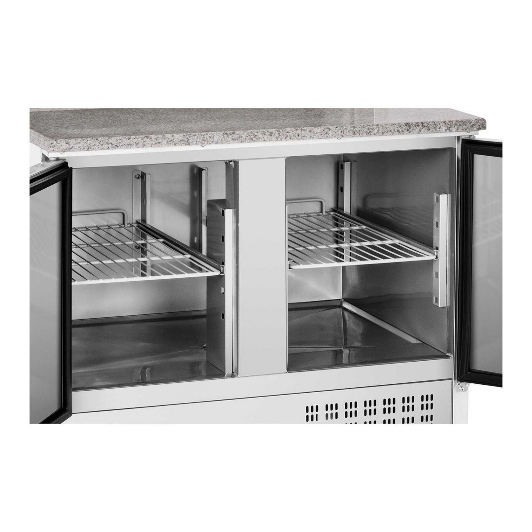 Stół chłodniczy do pizzy z granitowym blatem 3-drzwiowy z miejscem na 8x GN1/6 Royal Catering Stół chłodniczy do pizzy z granitowym blatem 3-drzwiowy z miejscem na 8x GN1/6 Royal Catering