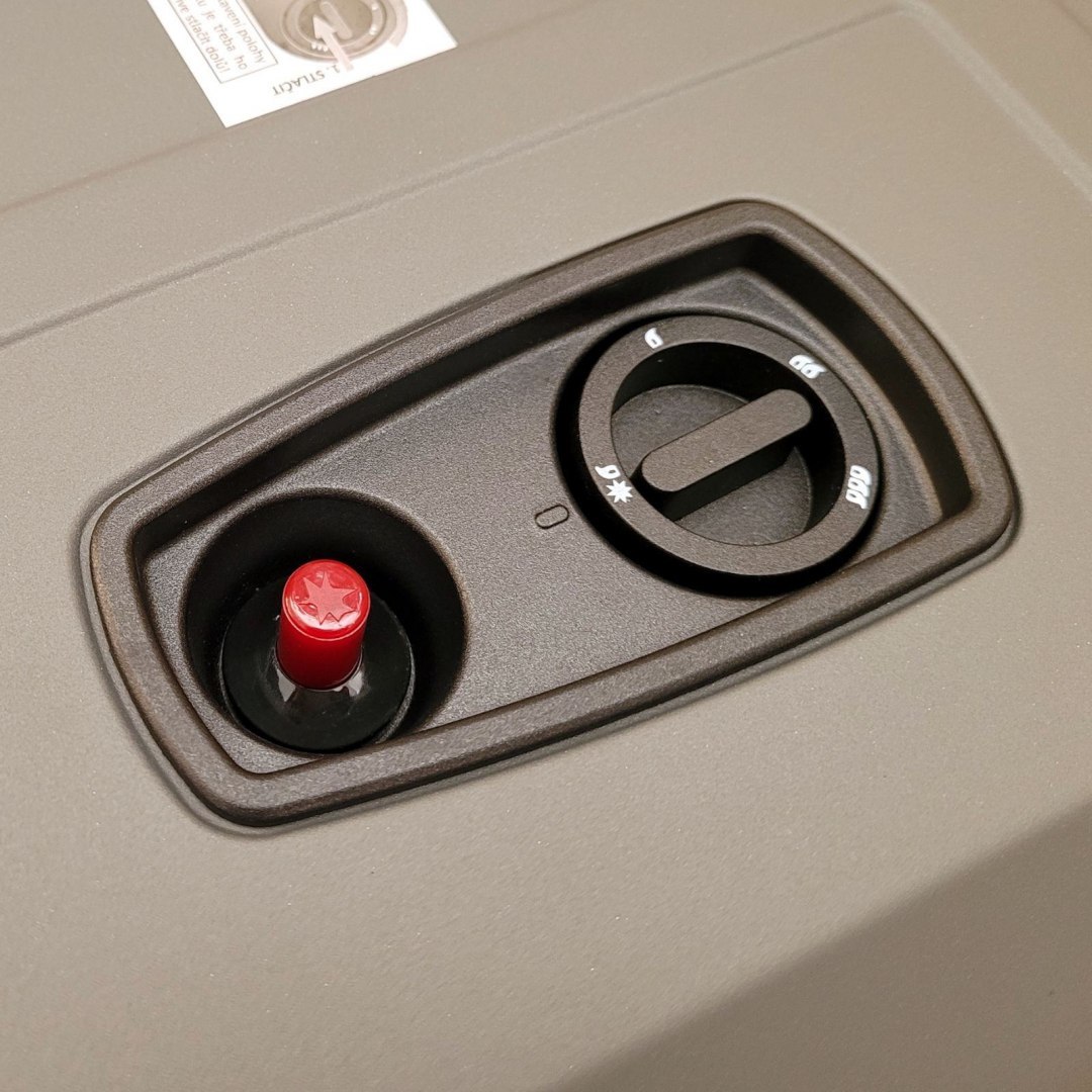 Piecyk grzejnik promiennik ciepła na gaz i prąd LPG + 230V RELAX PLUS MEVA Piecyk grzejnik promiennik ciepła na gaz i prąd LPG + 230V RELAX PLUS MEVA