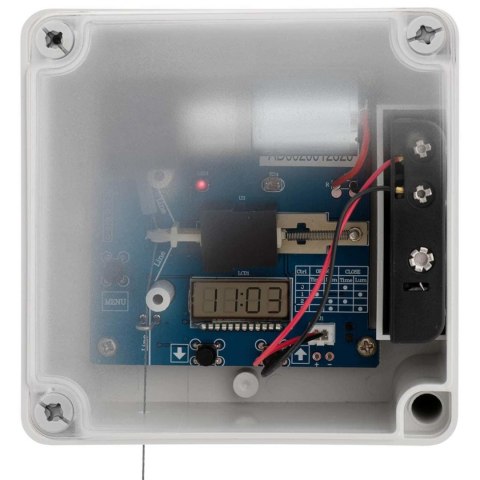 Automatyczna klapa drzwi do kurnika z czujnikiem światła zasilaniem bateryjnym LCD WIESENFIELD Automatyczna klapa drzwi do kurnika z czujnikiem światła zasilaniem bateryjnym LCD WIESENFIELD