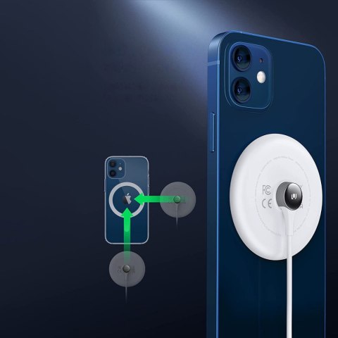 Ładowarka bezprzewodowa Qi 15W z silikonowym etui kompatybilna z MagSafe biały UGREEN Ładowarka bezprzewodowa Qi 15W z silikonowym etui kompatybilna z MagSafe biały UGREEN