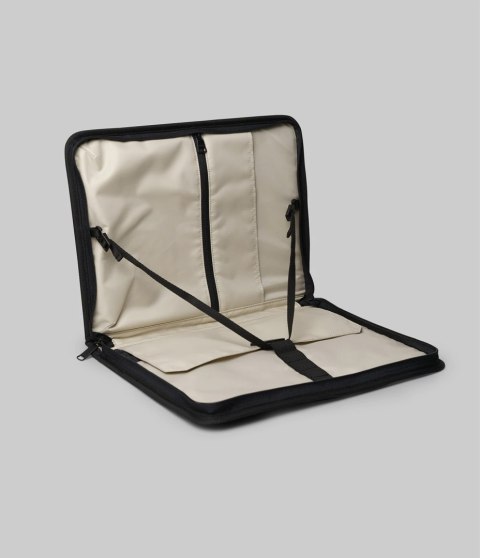 Etui saszetka torba organizer na laptopa tablet do 13'' Smart Zip Pouch beżowy Ringke Etui saszetka torba organizer na laptopa tablet do 13'' Smart Zip Pouch beżowy Ringke