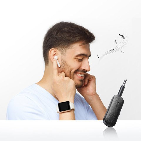 Odbiornik nadajnik Bluetooth mini jack 3.5mm czarny UGREEN Odbiornik nadajnik Bluetooth mini jack 3.5mm czarny UGREEN