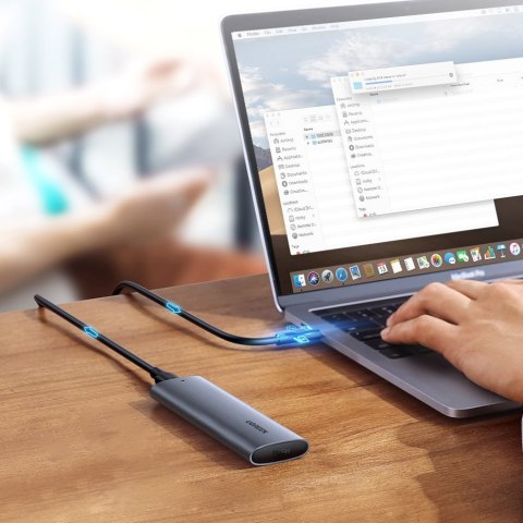 Kieszeń obudowa na dysk SSD M.2 SuperSpeed 10Gbps + kabel USB-C 0.5m szary UGREEN Kieszeń obudowa na dysk SSD M.2 SuperSpeed 10Gbps + kabel USB-C 0.5m szary UGREEN