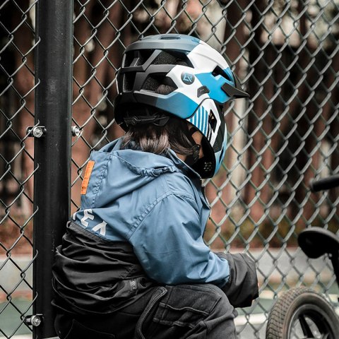 Kask rowerowy dziecięcy z odpinaną szczęką rozmiar M 54-57cm - niebieski ROCKBROS