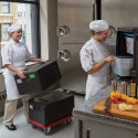 Wózek Camdolly do pojemników termoizolacyjnych GN 1/1 Cam GoBox - czerwony CAMBRO