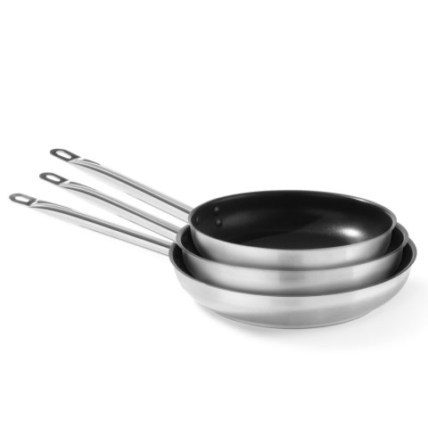 Patelnia nieprzywierająca Profi Line bez pokrywki 3.6 l śr. 280 mm - Hendi 835500 Hendi Patelnia nieprzywierająca Profi Line bez pokrywki 3.6 l śr. 280 mm - Hendi 835500 Hendi