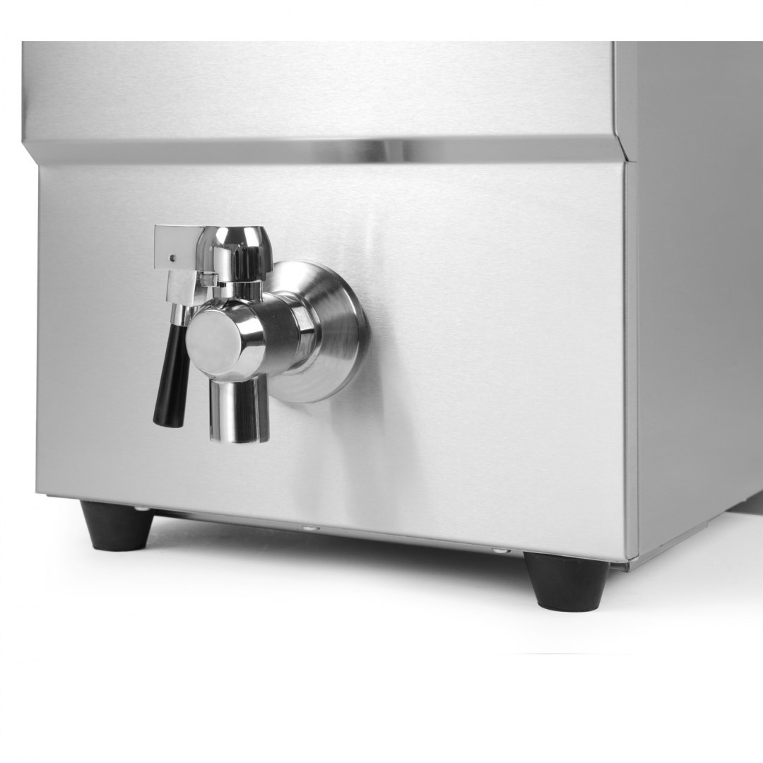 Frytownica indukcyjna z kranem Kitchen Line 8L Hendi 215012 Hendi Frytownica indukcyjna z kranem Kitchen Line 8L Hendi 215012 Hendi