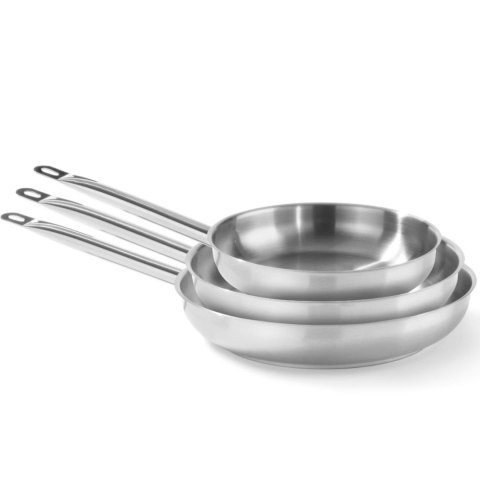 Patelnia Profi Line bez pokrywki 4.8 l śr. 320 mm - Hendi 835630 Hendi Patelnia Profi Line bez pokrywki 4.8 l śr. 320 mm - Hendi 835630 Hendi
