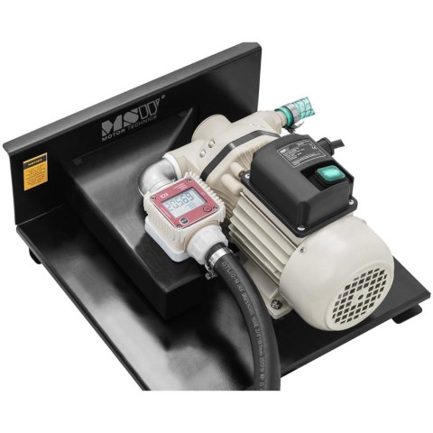 Pompa do mocznika szkodliwych cieczy z miernikiem wężami 35-45l/min 550 W 230 V MSW Pompa do mocznika szkodliwych cieczy z miernikiem wężami 35-45l/min 550 W 230 V MSW